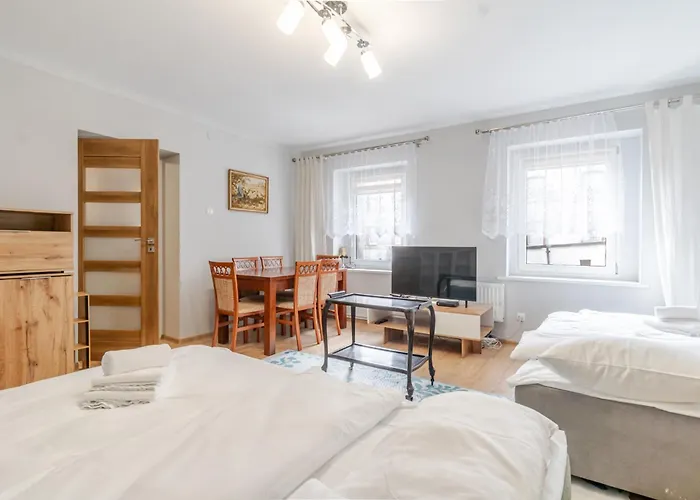 Daire Batory Snug By Bookinghost Chorzów